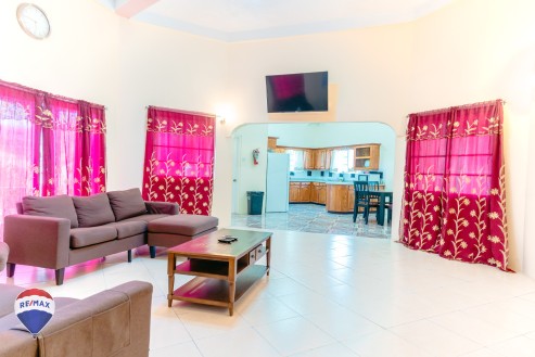 Dr. Grooms K4 Apartments 3Bed