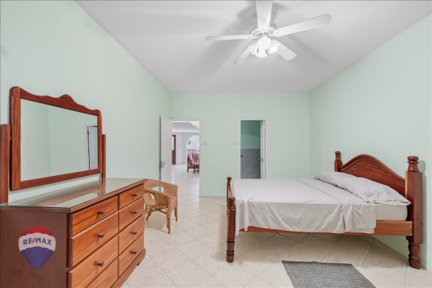 26-Point View Drive-8