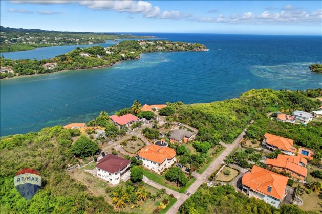 10-Point View Drive-50