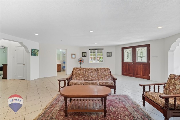 18-Point View Drive-13