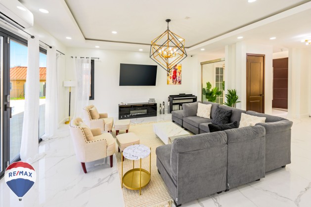 DSC03507-93-Enhanced-SR-57-39